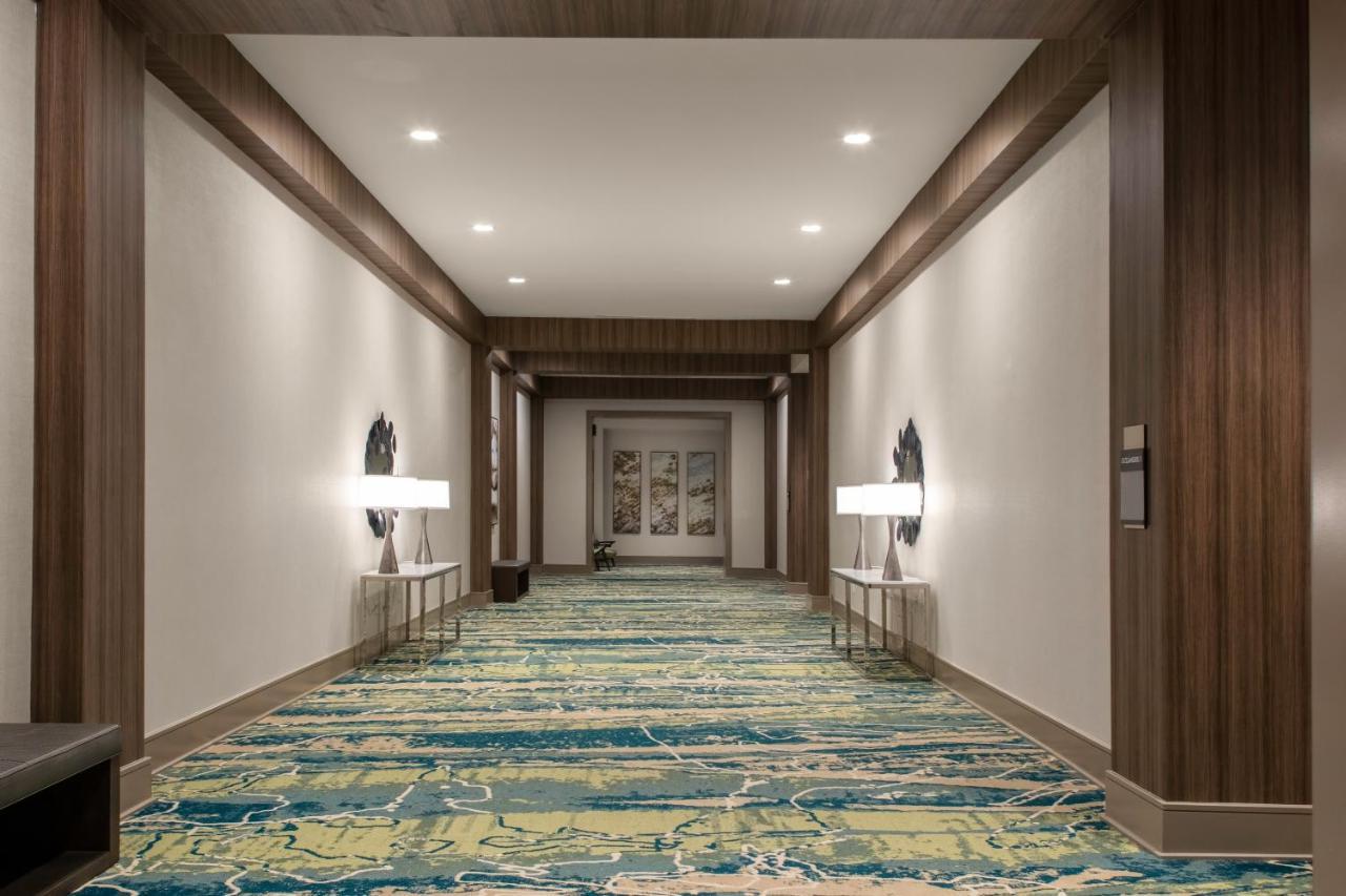 คอร์ตยาร์ด เจคิลล์ ไอส์แลนด์ Hotel เกาะเจคิลล์ ภายนอก รูปภาพ