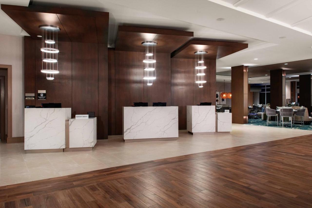 คอร์ตยาร์ด เจคิลล์ ไอส์แลนด์ Hotel เกาะเจคิลล์ ภายนอก รูปภาพ